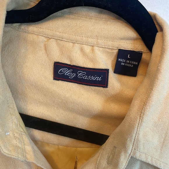 Mens  button down - Picture 2 of 3